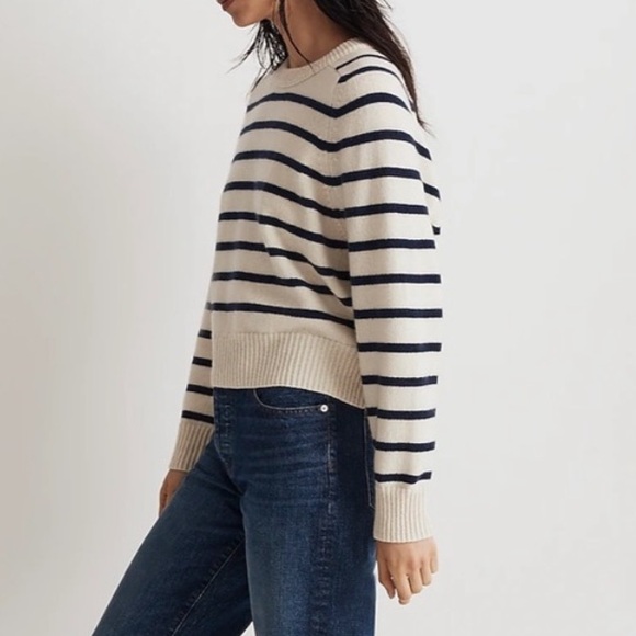 Madewell (Re)sourced Cashmere Wool Striped Crewneck Sweater - Picture 2 of 9